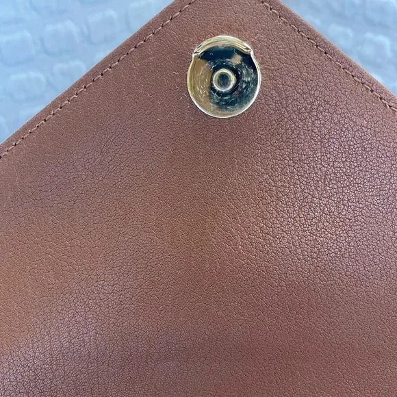 Yves Saint Laurent Medium College in Brick - Picture 11 of 15